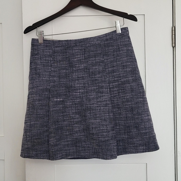 J Crew navy tweed skirt - Picture 3 of 10